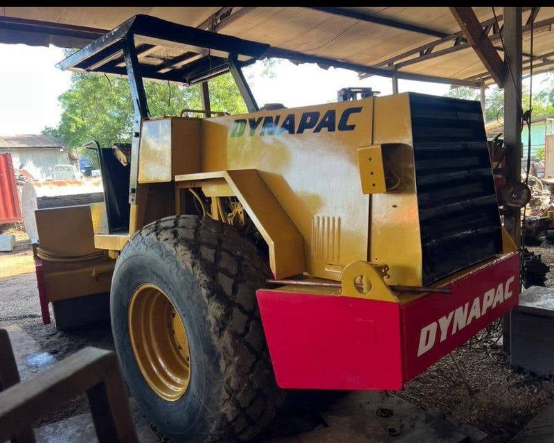 ขายรถบด10ตัน 2เพลา Dynapac ca251D มีเล่มทะเบียน ใช้งานดี ราคา599,000 ขายรถบด10ตัน 2เพลา Dynapac ca251D มีเล่มทะเบียน ใช้งานดี ราคา599,000