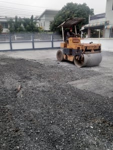 ให้เช่ารถบด10ตัน4ตัน รถแทรกเตอร์ รถเกรด แม็คโคร รถ6ล้อดั้ม