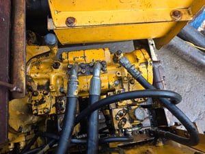 ขายรถแม็คโครkomatsu pc200-5 บูมยาว ใช้งานดี มีทะเบียน ราคา600,000