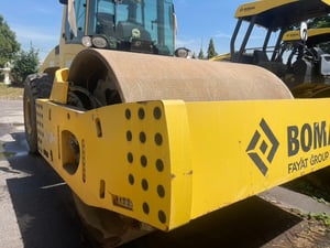 ขายรถบด 25ตัน bomag wb226 dh-4 มีทะเบียน ใช้งานดี ราคาถูกดี2.4ล.บาท