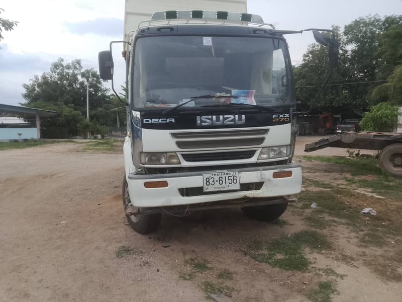 รถ10ล้อดั้ม2เพลา isuzu 6uz 360แรง ใช้งานดี มีทะเบียน ราคา700,000