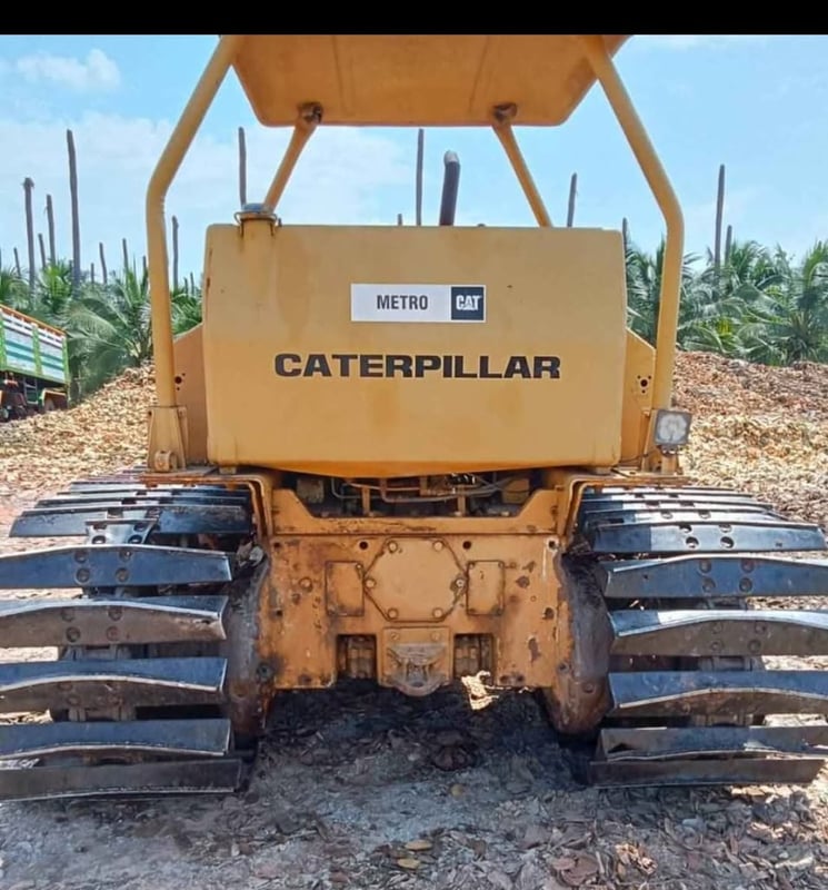 รถแทรกเตอร์CAT D5B 10z ตีนเป็ด ใช้งานดี ใบซื้อขาย ราคา7.3แสน