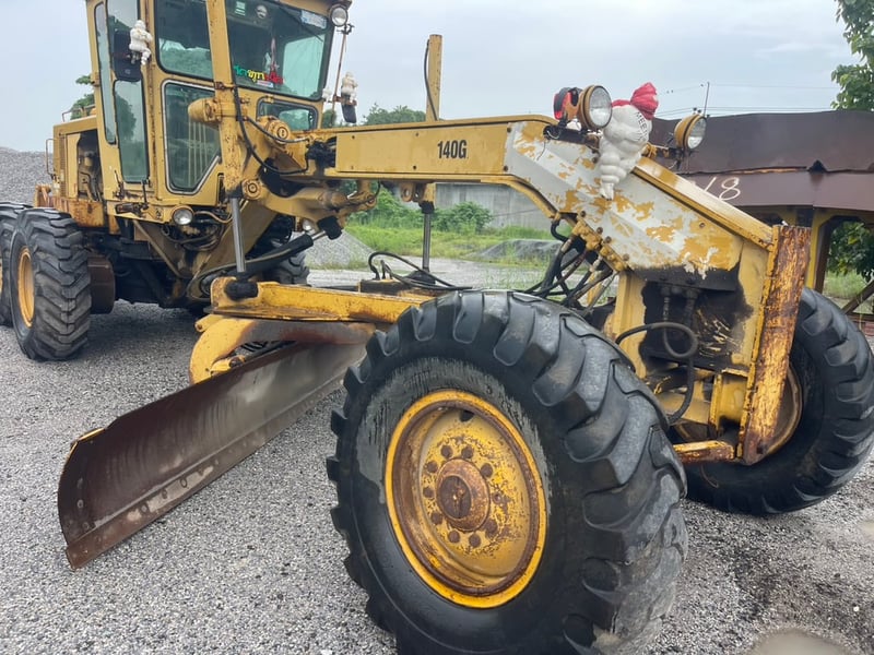 รถเกรดเดอร์CAT 140G 72v13838 ใช้งานได้ปกติ  มีทะเบียน ราคา1,390,000