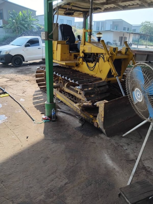 รถแทรกเตอร์mitsubishi bd2g ตีนเป็ด ใบ70cm ใช้งานดี ใบซื้อvาย ราคา285,000 รถแทรกเตอร์mitsubishi bd2g ตีนเป็ด ใบ70cm ใช้งานดี ใบซื้อvาย ราคา285,000