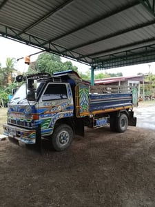 ขายรถ6ล้อดั้มnpr115 185แรง ใช้งานดี มีทะเบียน ราคา395,000 ขายรถ6ล้อดั้มnpr115 185แรง ใช้งานดี มีทะเบียน ราคา395,000