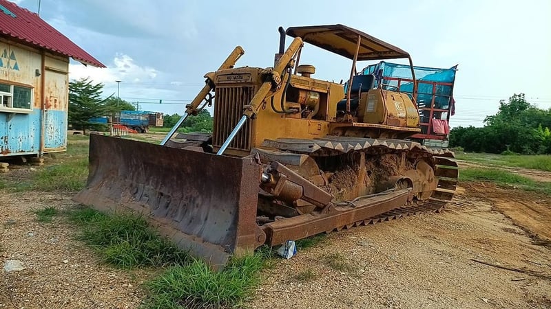 ขายรถแทรกเตอร์komatsu D50p ตีนเป็ด ใช้งานดี ราคา3.3แสน