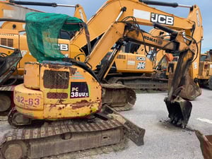 ขายรถแม็คโครkomatsu  pc30u  ใช้งานได้ปกติ ราคา1.2แสน