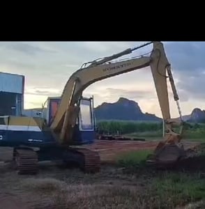 รถแม็คโครkomatsu pc120-5ใช้งานดี ใบซื้อvาย คอนโทรนสั้น ราคา3.2แสน