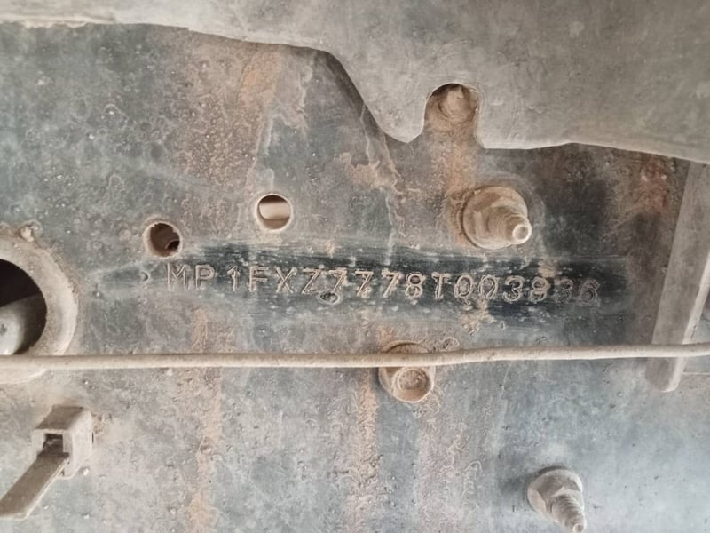 รถ10ล้อดั้ม2เพลา isuzu 360แรง ใช้งานดี มีทะเบียน ราคา1,150,000