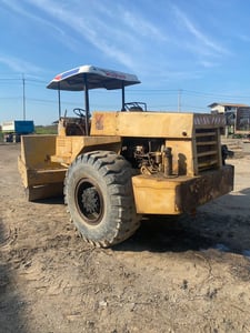 ขายรถบด10ตัน 2 เพลาsakai ใช้งานดี ใบซื้อvาย ราคา 295,000 ขายรถบด10ตัน 2 เพลาsakai ใช้งานดี ใบซื้อvาย ราคา 295,000