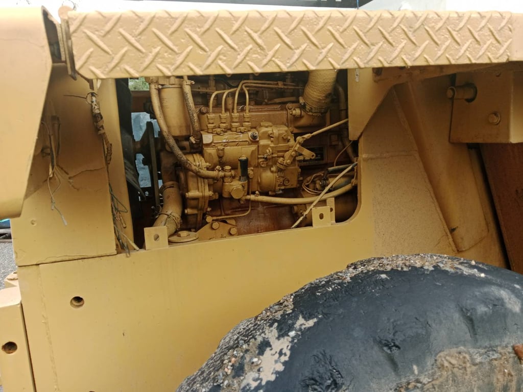 รถตักล้อยาง komatsu 505 ใช้งานดีปกติ ใบซื้อvาย ราคา230,000