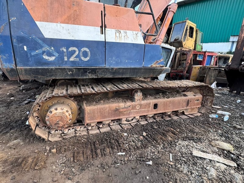 ขายรถแม็คโครkomatsu pc100-5 ใช้งานดี ใบซื้อขาย ราคาถูกดี 290,000 ขายรถแม็คโครkomatsu pc100-5 ใช้งานดี ใบซื้อขาย ราคาถูกดี 290,000