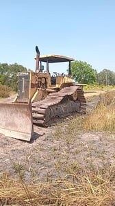 ขายรถแทรดเตอร์ CAT D5H ตีนเป็ด ใช้งานดี มีทะเบียน ราคา6.3แสน ขายรถแทรดเตอร์ CAT D5H ตีนเป็ด ใช้งานดี มีทะเบียน ราคา6.3แสน