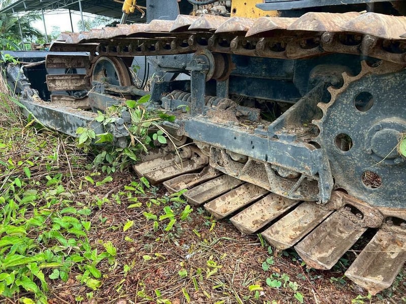 รถแทรกเตอร์komatsu D20pl-6ตีนเป็ด ใบ70cmใช้งานดี ราคา165,000