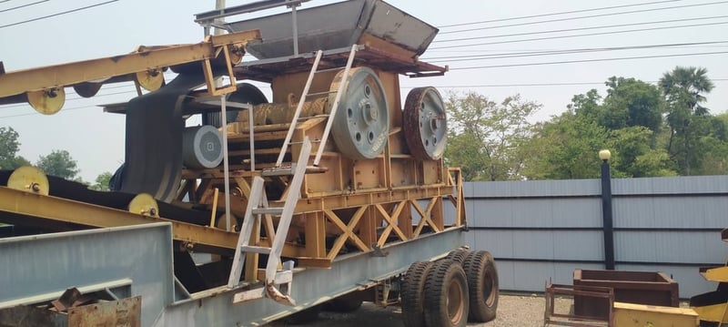 ชุดปากโม่หิน สภาพดี ราคา2,950,000บ.