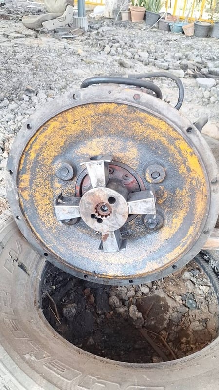 ขายปั๊มไฮดรอลิค kobelco k3v. Sk200-3 สภาพดี ราคา23,000