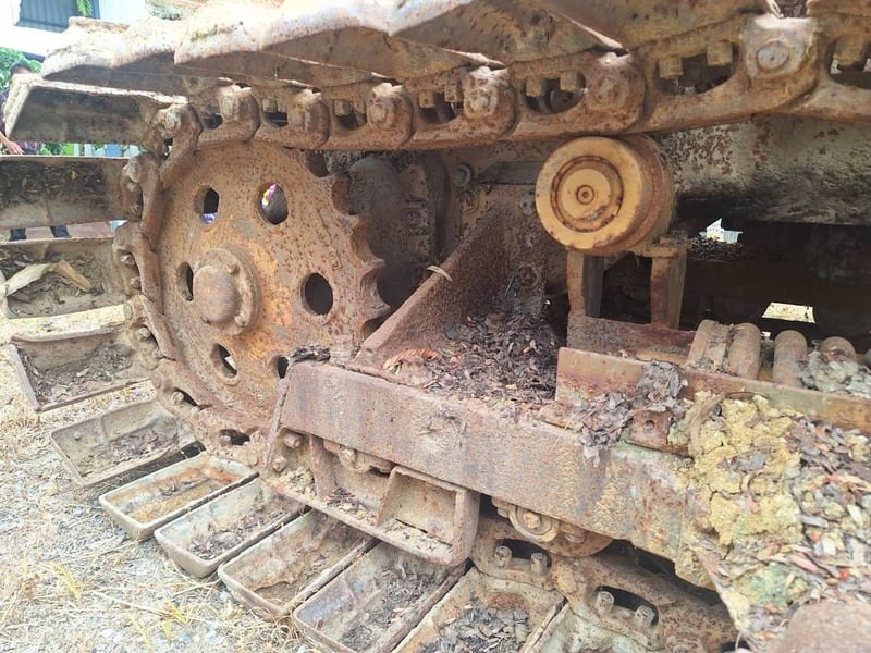 รถแทรกเคอร์komatsu D20p-5 ตีนเป็ด ใช้งานดี ราคาถูกดี99,000 รถแทรกเคอร์komatsu D20p-5 ตีนเป็ด ใช้งานดี ราคาถูกดี99,000