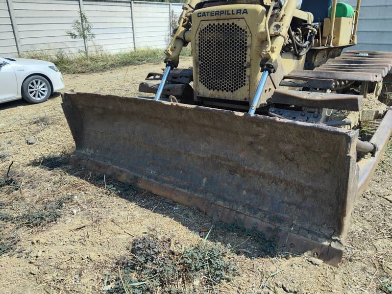 ขายรถ แทรกเตอร์CAT D4D ตีนเป็ด ใช้งานดีมากด ใบซื้อขายราคาถูกดีๆๆ139,000