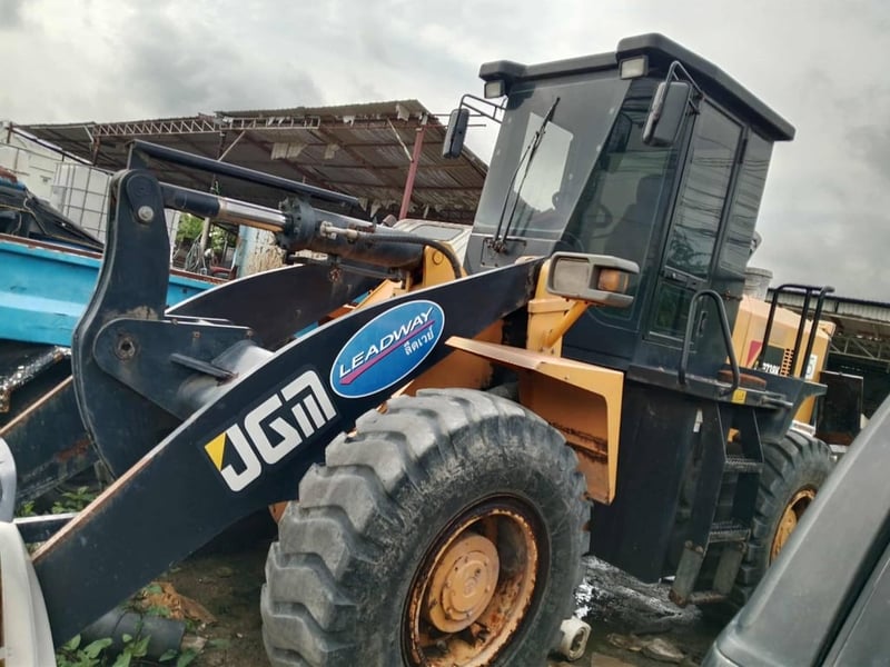 รถตักล้อยาง4คิว Jem เล่มทะเบียน ใช้งานได้ปกติ ราคา3.7แสน