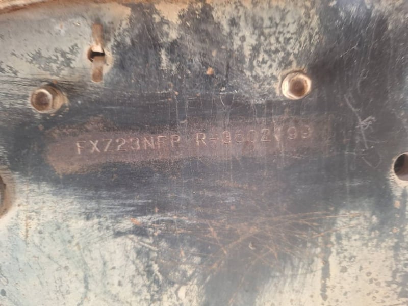 ขายรถ10ล้อ2เพลาisuzu 240 แรง ใช้งานดี มีทะเบียน ราคาถูกก495,000