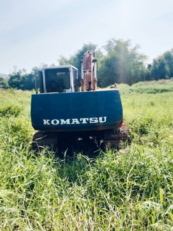 รถแม็คโครkomatsu pc120-5  ใช้งานได้ ใบซื้อขาย ราคา269,000