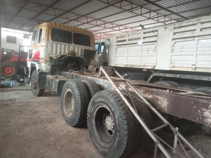 ขายรถ10ล้อ หัวกับแคทซี hino fs600b 290แรง ใช้งานได้ มีทะเบียน ราคา199,000 ขายรถ10ล้อ หัวกับแคทซี hino fs600b 290แรง ใช้งานได้ มีทะเบียน ราคา199,000