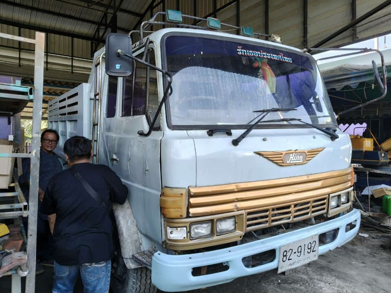 รถ6ล้อดั้มhino 180 แรงho7c ใช้งานดี มีทะเบียน ราคา165,000