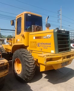 ขายรถตัก.kcm. 2คิว เครื่องisuzu ใบแจ้งจำหน่าย ใช้งานดี ราคา840,000