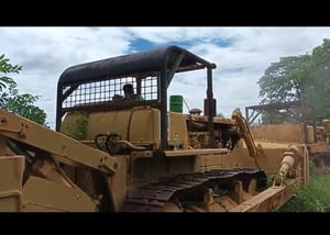 รถแทรกเตอร์cat D7G ใช้งานปกติ ใบซื้อvาย ราคา6.5แสน รถแทรกเตอร์cat D7G ใช้งานปกติ ใบซื้อvาย ราคา6.5แสน