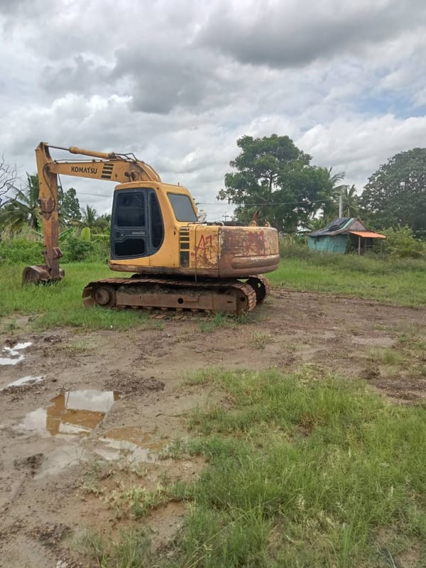 ขายรถแม็คโครkomatsu pc120-6ใช้งานได้ ใบซื้อขาย ราคา299,000