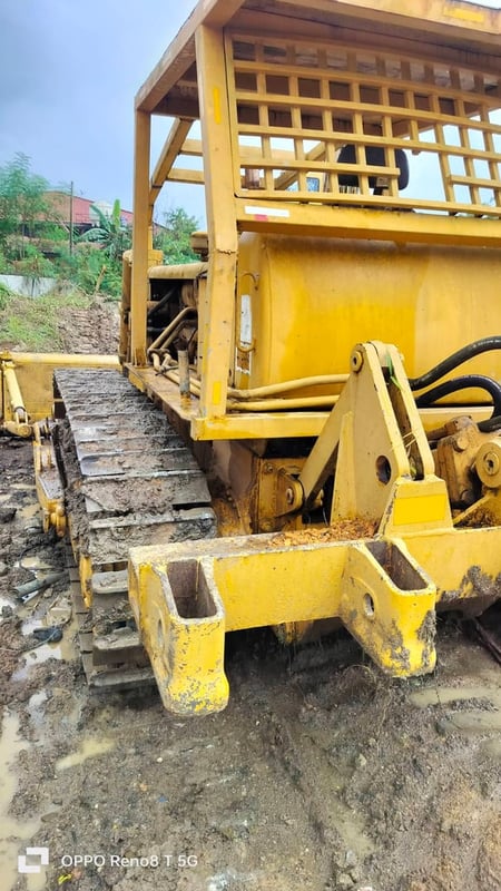 ขาบรถแทรกเตอร์CAT D5D ตีนไก่ ใช้งานได้ปกติ ใบซื้อขาย ราคา3.9แสน