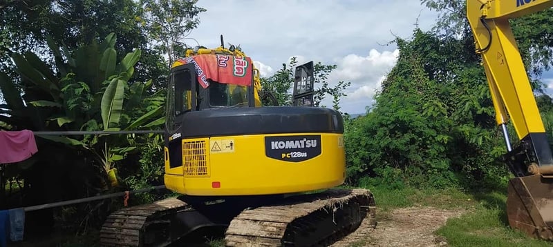 รถแม็คโครkomatsu pc120u มีทะเบียน ใช้งานปกติ ราคา4.3แสน รถแม็คโครkomatsu pc120u มีทะเบียน ใช้งานปกติ ราคา4.3แสน