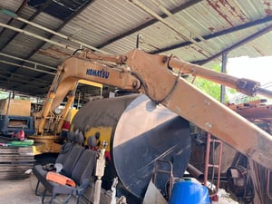 ขายแม็คโครkomatsu pc100-5 ใช้งานได้ปกติ ใบซื้อขาย ราคา250,000