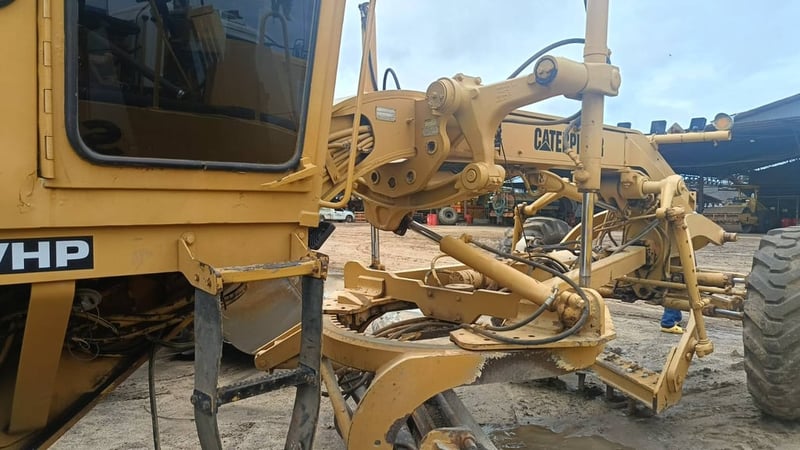 ขายรถเกรดเดอรcat5md 01764ใช้งานได้ มีทะเบียน ราคา1,750,000 ขายรถเกรดเดอรcat5md 01764ใช้งานได้ มีทะเบียน ราคา1,750,000