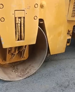 ขายรถบดล้อหน้าเหล็กหลังยาง 4ตันbomag ใช้งานดี ใบซื้อขาย ราคา1.7แสน ขายรถบดล้อหน้าเหล็กหลังยาง 4ตันbomag ใช้งานดี ใบซื้อขาย ราคา1.7แสน