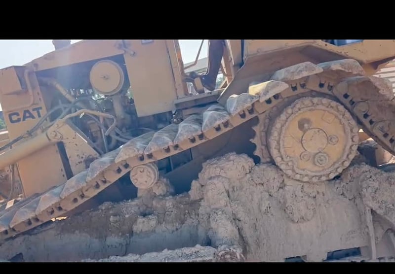 รถแทรกเตอร์cat D4H ตีนเป็ด ใช้งานดี ใบซื้อvาย ราคาถูกดี 360,000