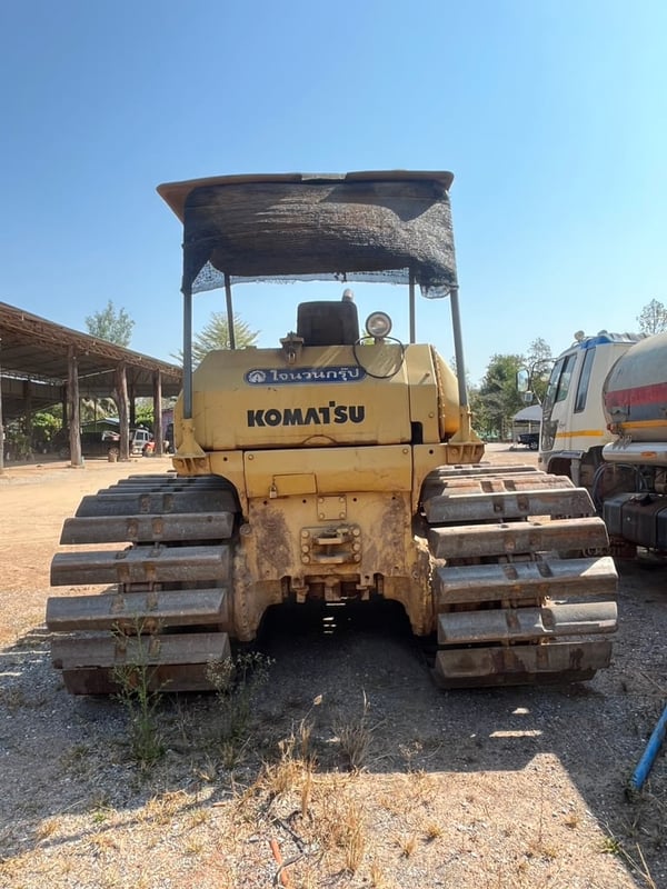 รถแทรกเตอร์komatsu D65p ตีนเป็ด ใช้งานดี ราคา7.5แสน รถแทรกเตอร์komatsu D65p ตีนเป็ด ใช้งานดี ราคา7.5แสน
