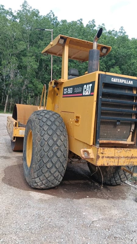 รถบด10ตัน cat 563 มีทะเบียน ใช้งานดี ราคา6.8แสน รถบด10ตัน cat 563 มีทะเบียน ใช้งานดี ราคา6.8แสน