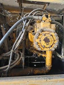 ขายแม็คโครkomatsu pc300-5 ใช้งานดี ใบซื้อขาย ราคาถูกดี8.5แสน