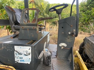 ขายรถบดหน้าเหล็กหลังเหล็ก. BOMAG WB135 ใช้งานดี ใบซื้อขายราคา2.6แสน