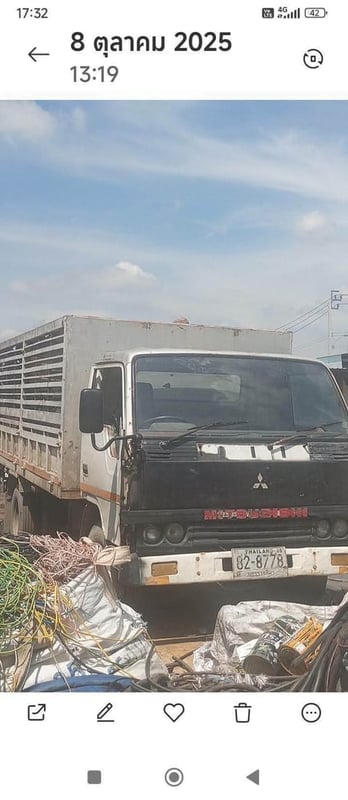 ขายรถ6ล้อดั้มmitsubishi 110แรง มีทะเบียน ใช้งานดี ราคาถูกดี129,000