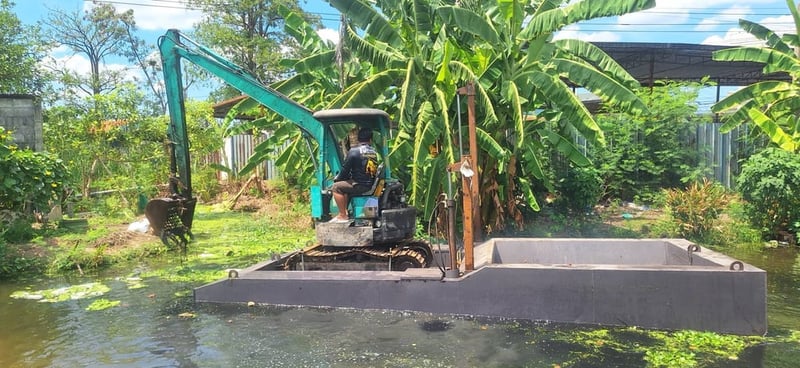 ขายโป๊ะใส่pc30 pc20ใช้งานดี สภาพดี ราคา280,000