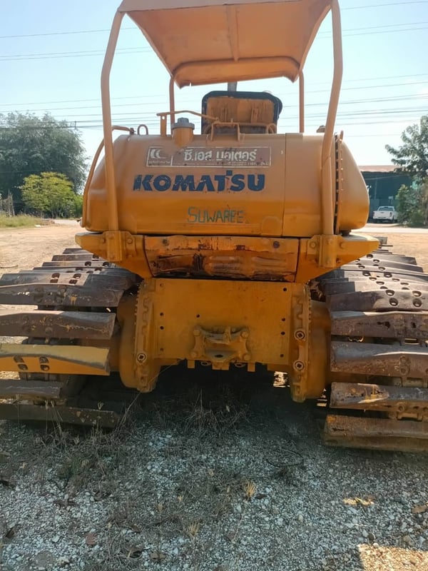 รถแทรกเตอร์komatsu D50p-16ตีนเป็ด ใช้งานดี ใบซื้อvาย ราคา3.3แสน รถแทรกเตอร์komatsu D50p-16ตีนเป็ด ใช้งานดี ใบซื้อvาย ราคา3.3แสน