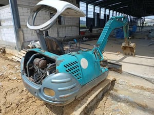 รถแม็คโครkobekco sk30ใช้งานดี ใบซื้อvาย ราคา155,000 รถแม็คโครkobekco sk30ใช้งานดี ใบซื้อvาย ราคา155,000