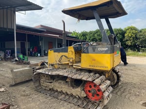 รถแทรกเตอร์komatsu D20p-7 เครื่องyanma  ตีนเป็ด ใช้งานดีมาก ราคาถูกดี295,000
