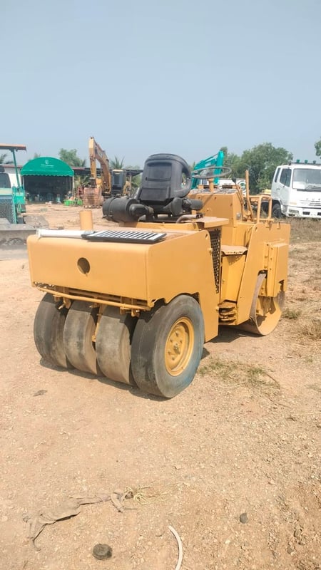 รถบด4ตันสั่นสะเทือน bomag 4ton ใช้งานดี ราคาถูกดีๆ195,000