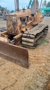 ขายรถแทรกเตอร์kpmatsu D20p-5ตีนเป็ดใบมีดสไล้ ใช้งานดีราคา165,000