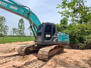 รถแม็คโครkobelco sk200-8ใช้งานดี มีทะเบียน รรคา8.8แสน