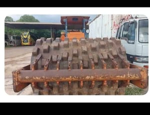 รถบดล้อหนาม sakai sv91t มีทะเบียน ใช้งานดี ราคา5.5แสน รถบดล้อหนาม sakai sv91t มีทะเบียน ใช้งานดี ราคา5.5แสน