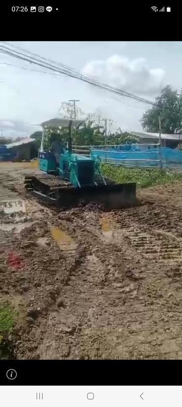 ขายรถแทรกเตอร์komatsu d20p-6 ตีนเป็ด ใบ70 ใช้ง่นดี ราคา199,000